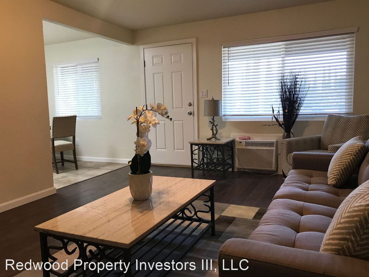 Quaint 6-Unit Community near Lake Alhambra in Antioch - Photo 2 of 4