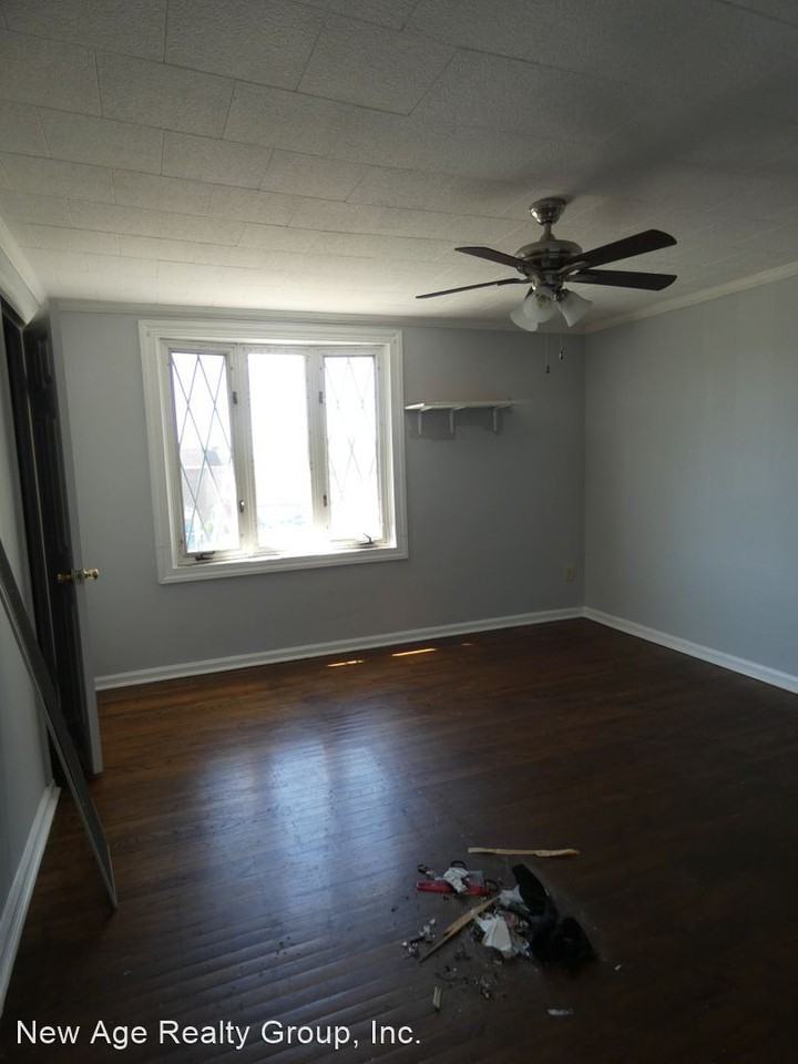 2066 Heather Rd - Photo 2 of 7