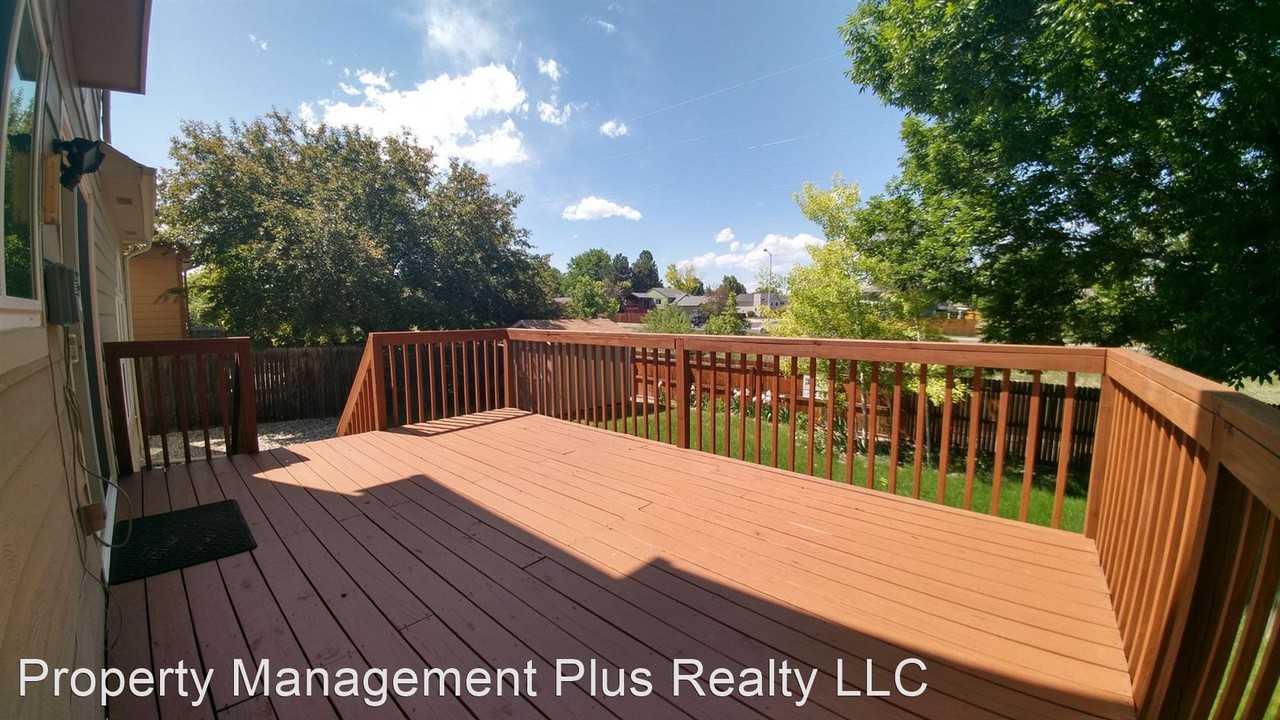 1712 Adkinson Ave - Photo 2 of 26