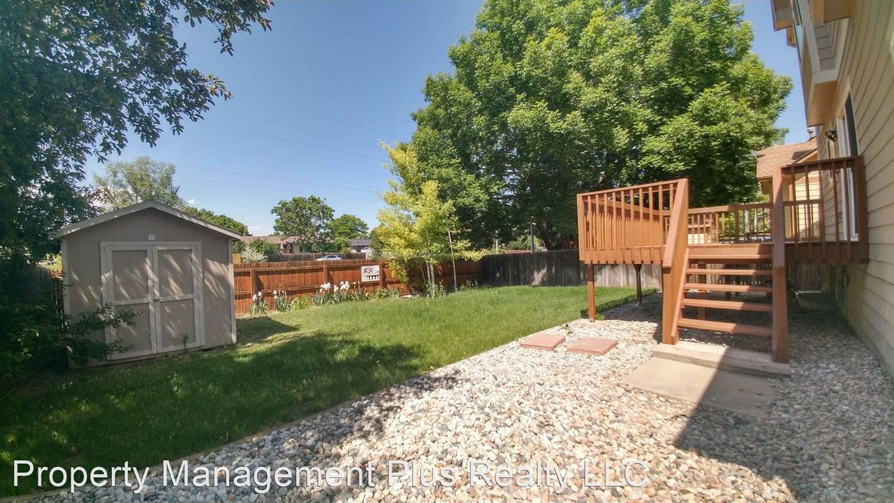 1712 Adkinson Ave - Photo 3 of 26