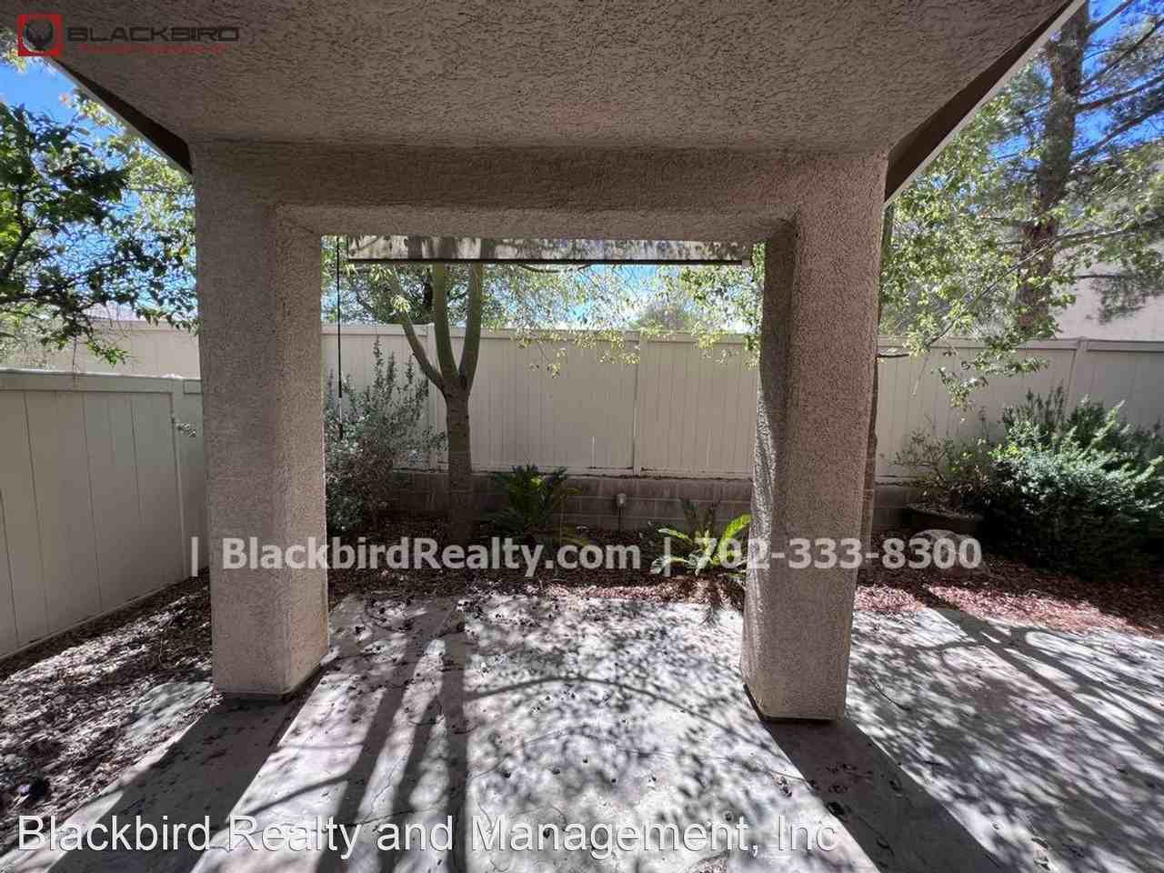 8029 Copperhead Creek St - Photo 2 of 24