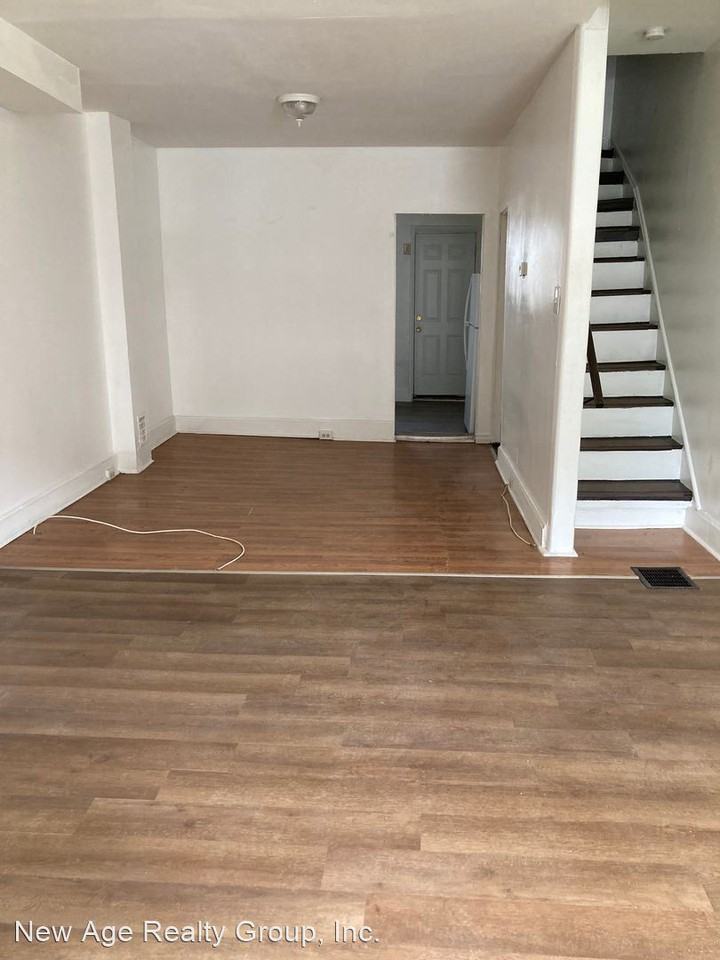 4217 Wallace St - Photo 3 of 21