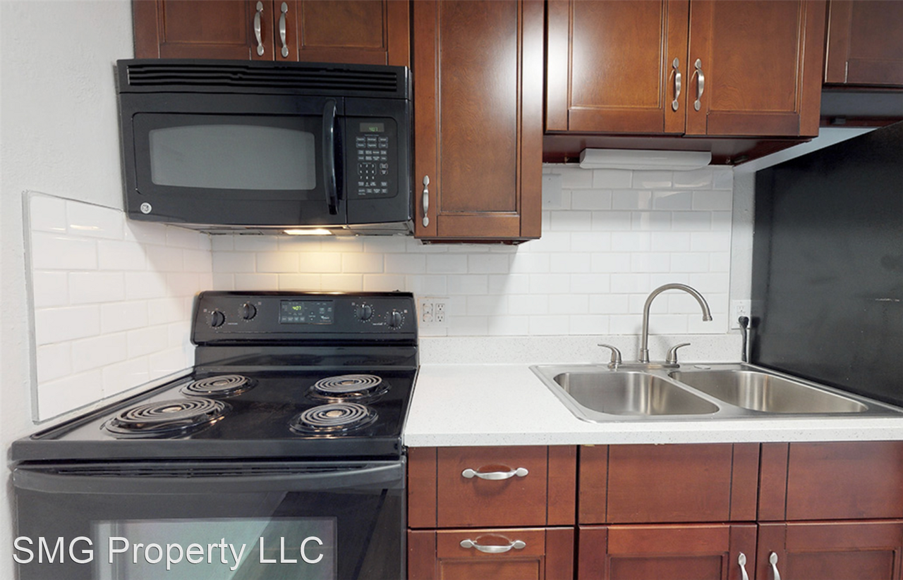 1463 Macon Street - Photo 2 of 8