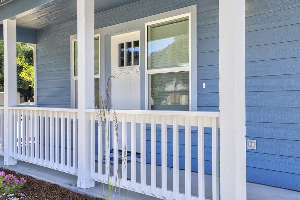 1002 Se N St #982 - Photo 2 of 25