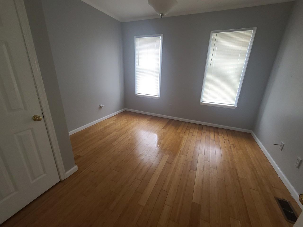 3025 N Judson St #1 - Photo 6 of 10