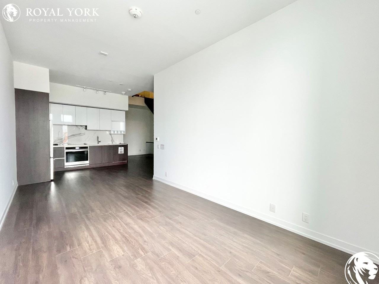 7 Buttermill Ave #19 - Photo 3 of 43