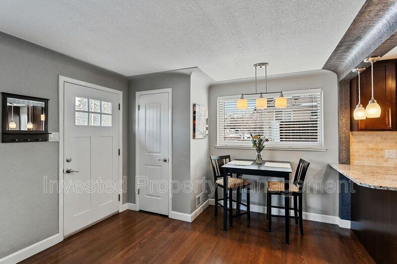 2591 S Raleigh St - Photo 5 of 41