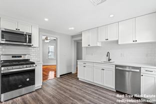 79 Pleasant St #3 - Photo 1 of 1