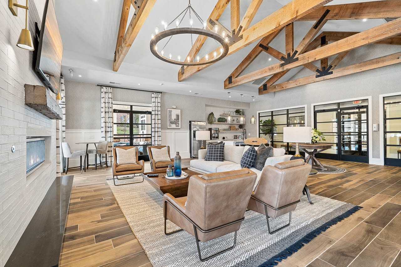 Hawthorne Waterstone - Photo 7 of 43