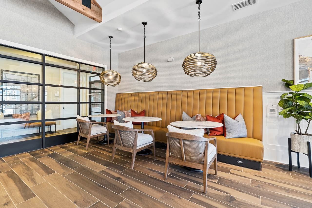 Hawthorne Waterstone - Photo 6 of 43