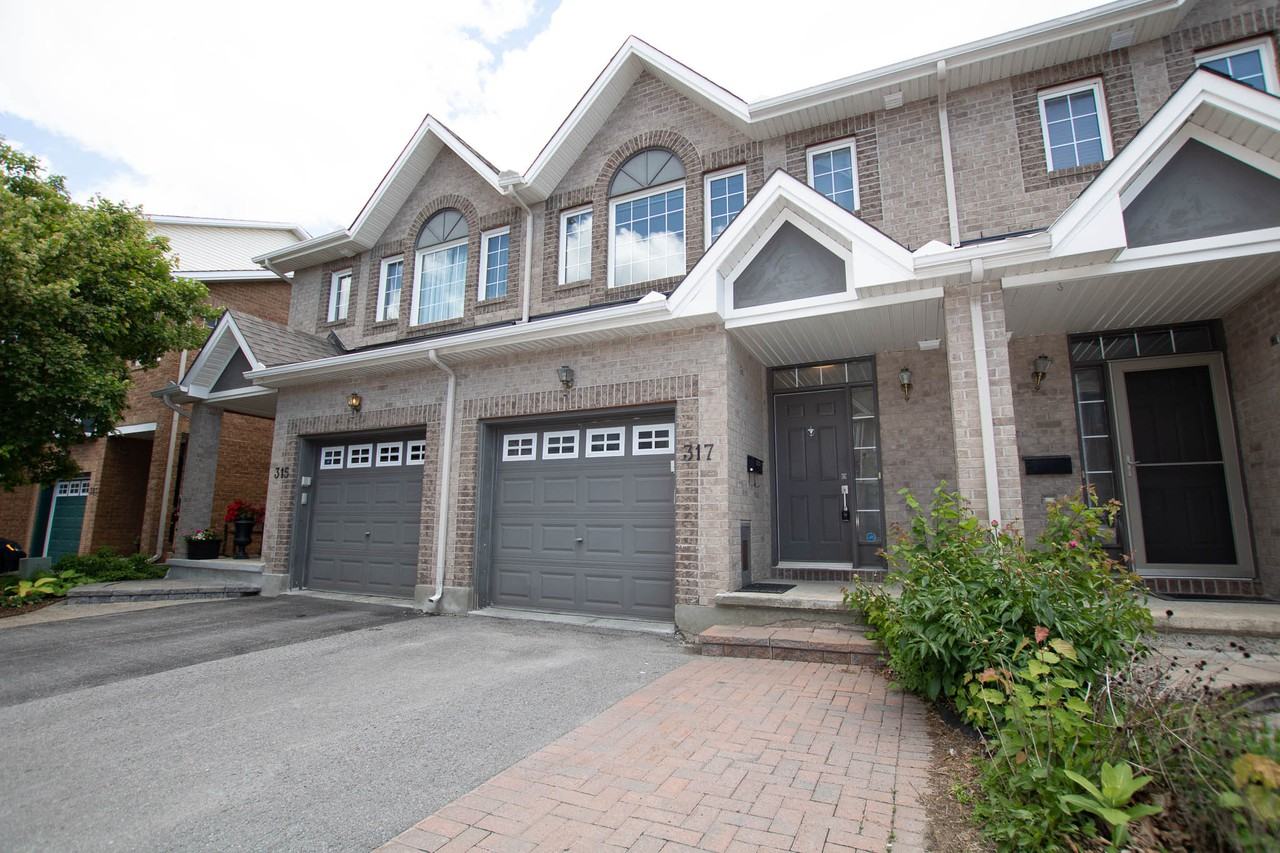 317 Freedom Private - Photo 3 of 33