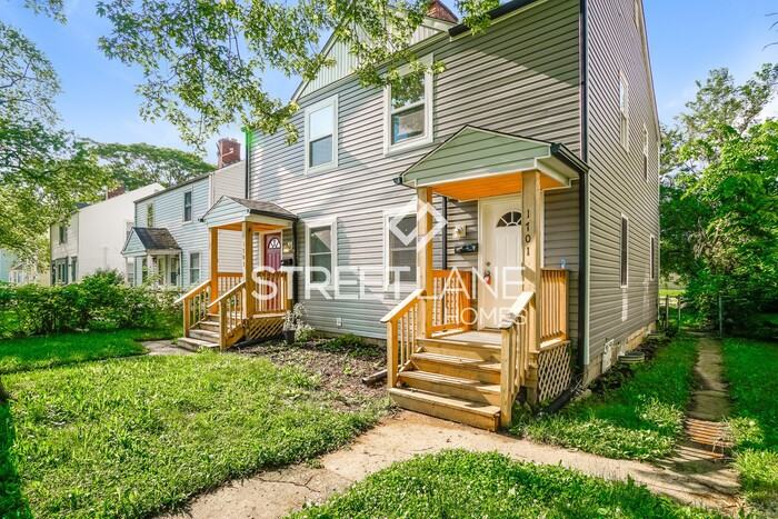 1701 E Whittier St - Photo 2 of 15