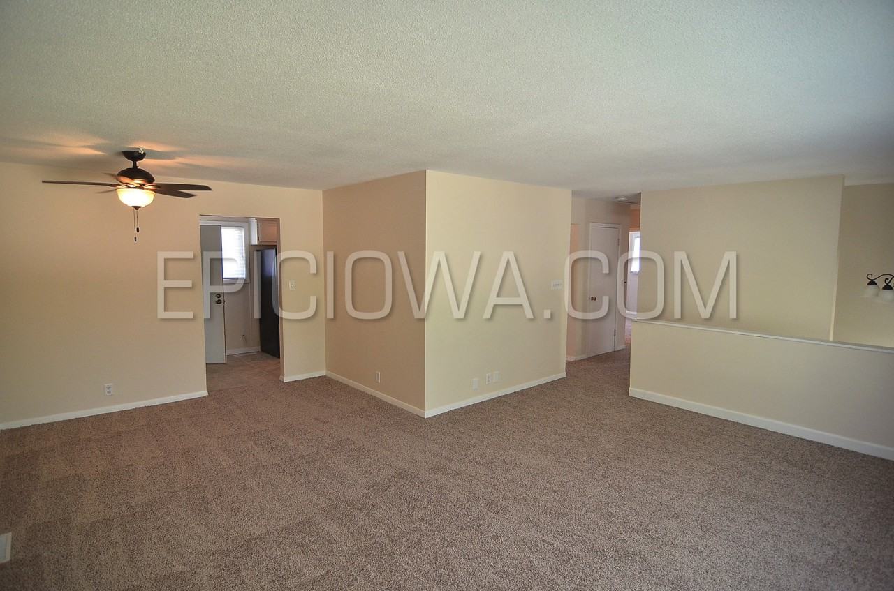 143 Sunrise Dr Nw #1 - Photo 5 of 20