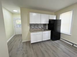 featured image of 99 Lounsbury Ave #1