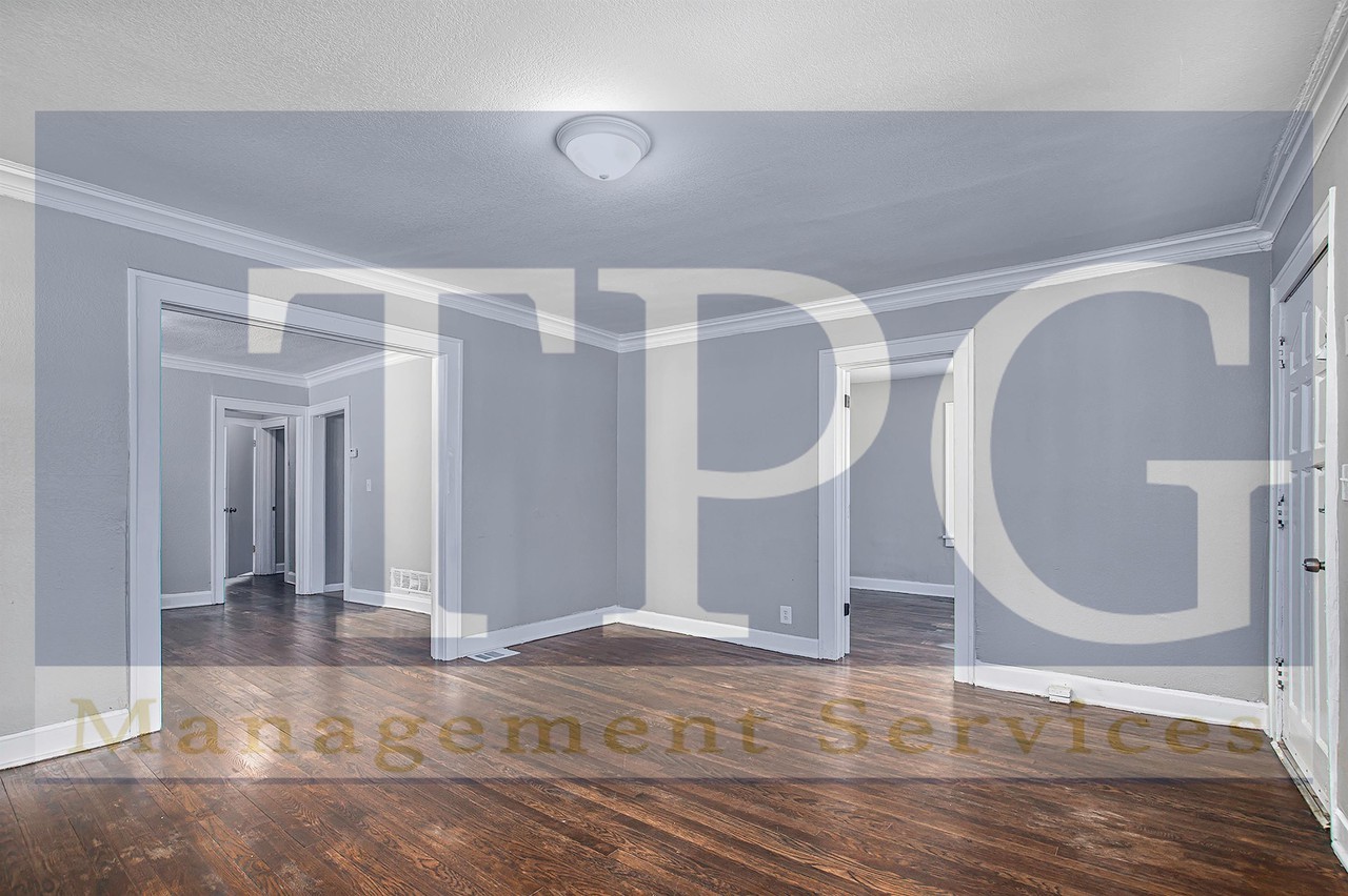 1825 East 67th Street #1 - Photo 5 of 24