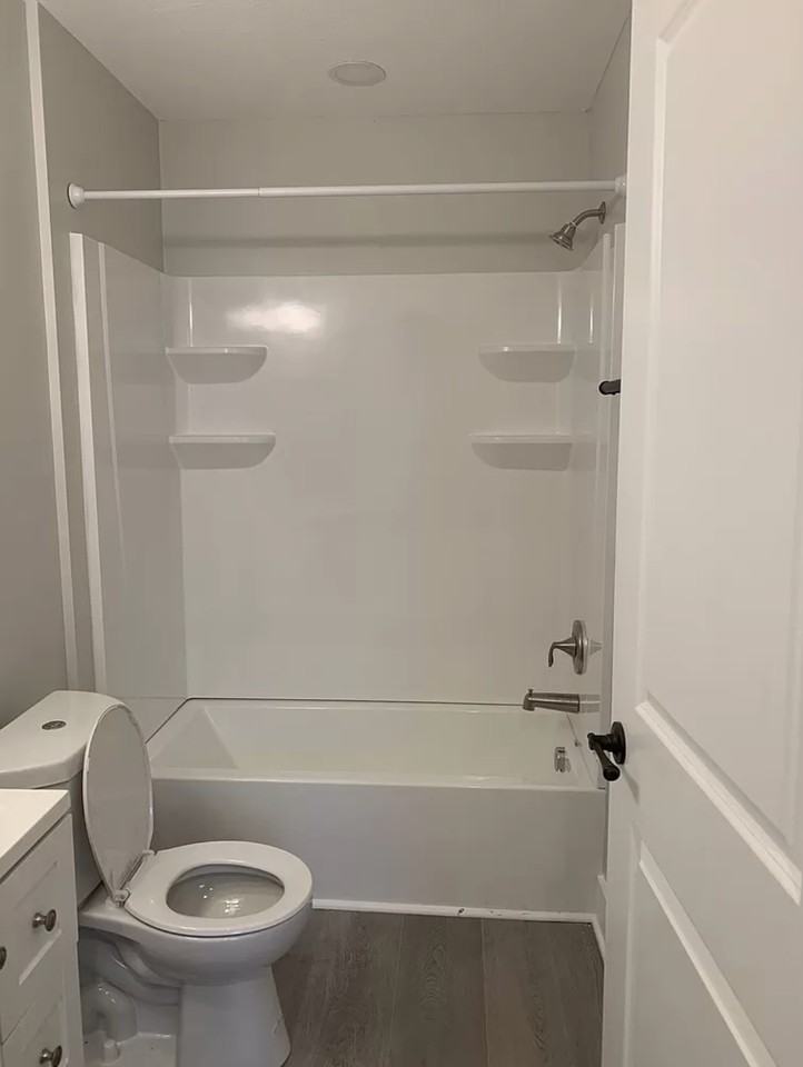 521 Brookline Blvd #2 - Photo 5 of 12