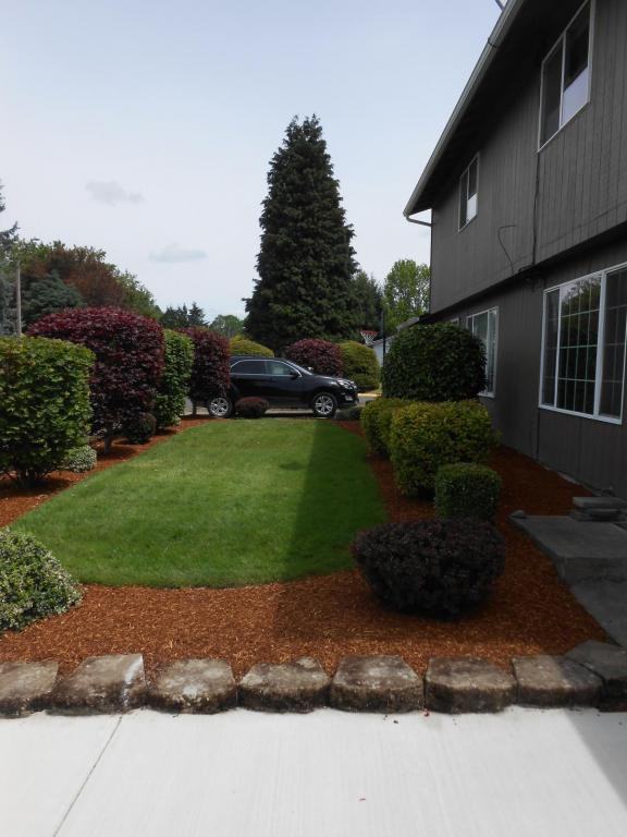 386 30th Ave Se - Photo 2 of 31