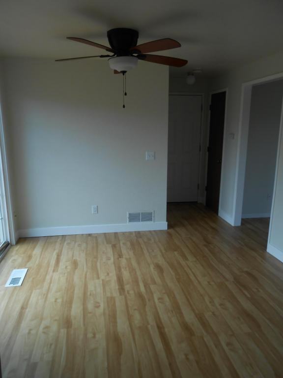 386 30th Ave Se - Photo 7 of 31