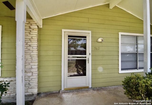 5162 Village Row - Photo 2 of 27