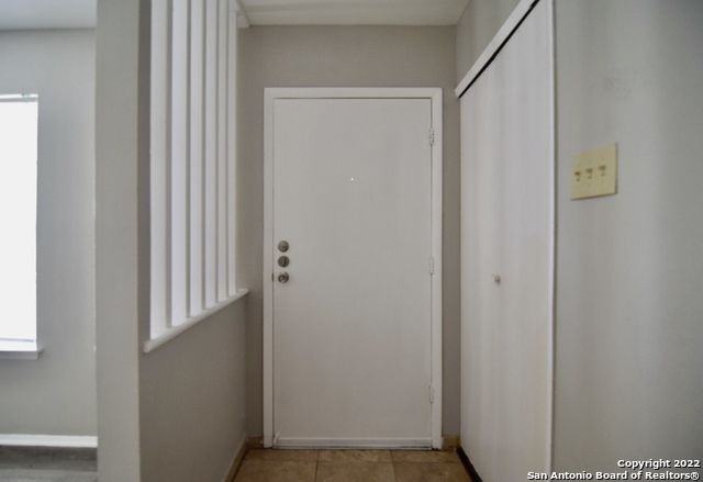 5162 Village Row - Photo 3 of 27