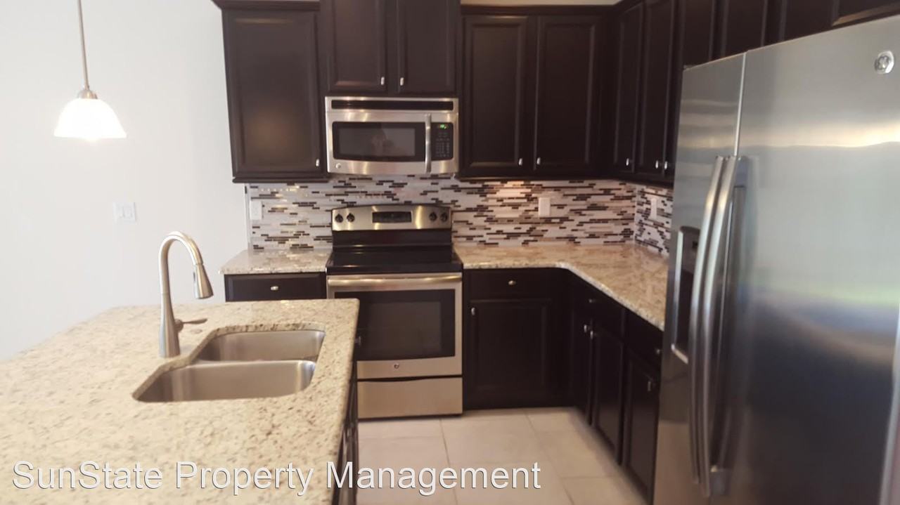 233 Tarracina Way - Photo 3 of 7