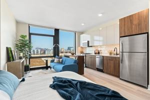 featured image of 1125 W Van Buren St