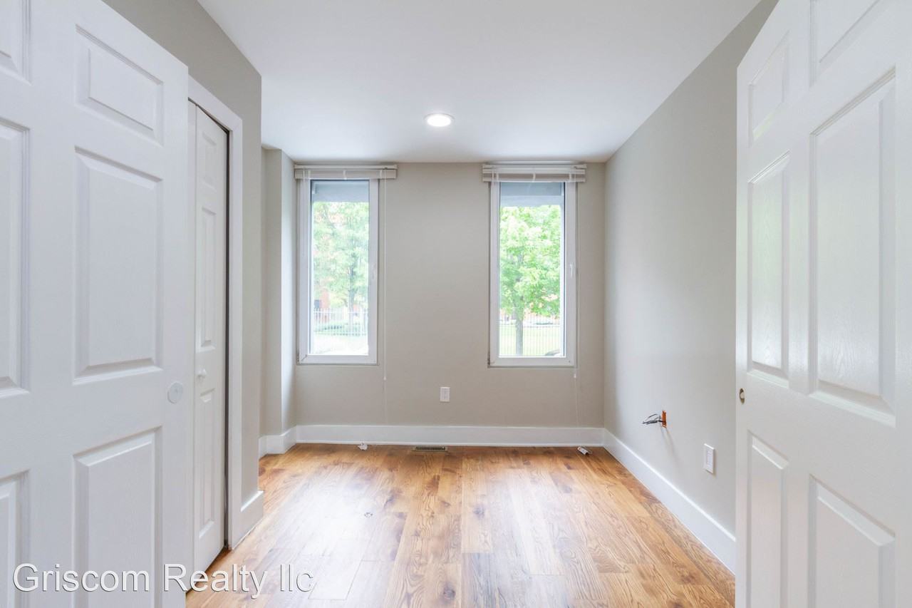 2124 W Atlantic St - Photo 3 of 11