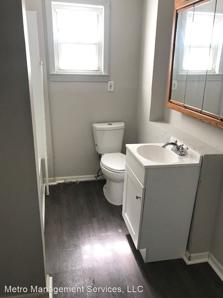 14011 Dixie Hwy - Photo 2 of 10