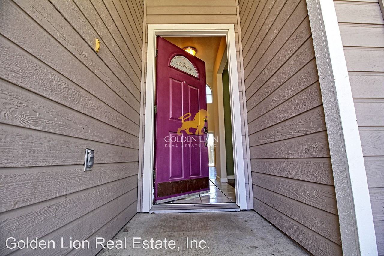 1227 Tony Stuitt Ct - Photo 3 of 44