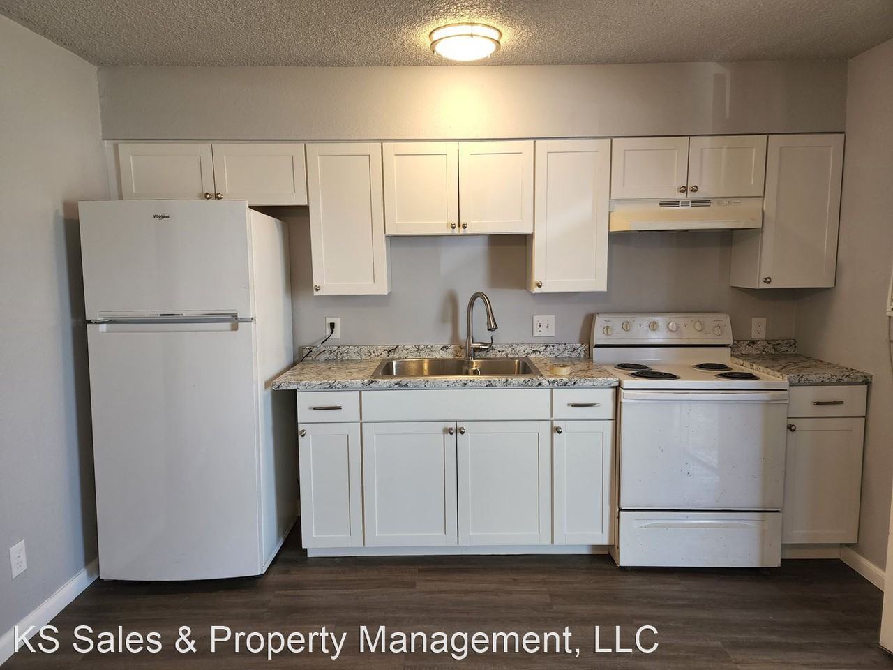 1529 E. Adams St. - Photo 3 of 5