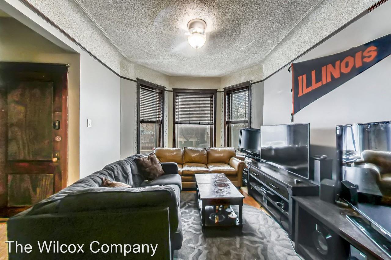 3136 N. Kenmore Ave. - Photo 2 of 14