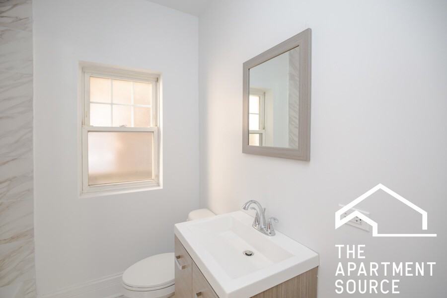 1941 Kenilworth Ave #4S - Photo 6 of 7