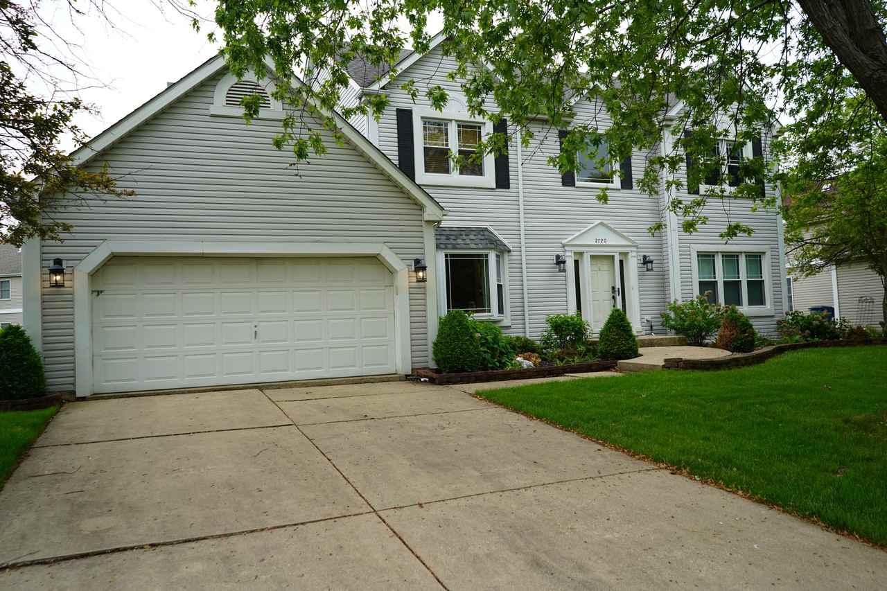 2720 Wood Dr - Photo 3 of 12