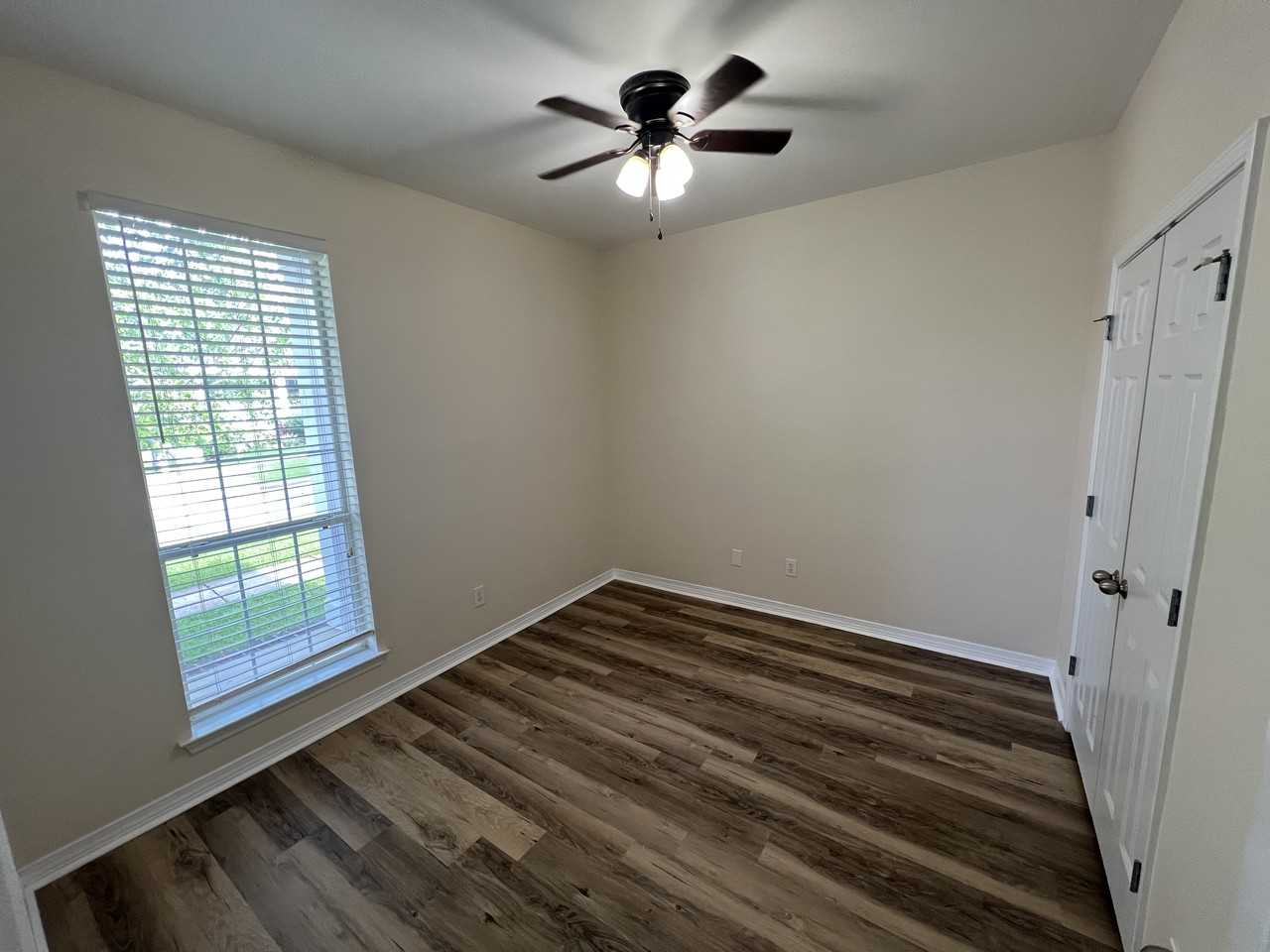 29920 Saint Simon St - Photo 3 of 15