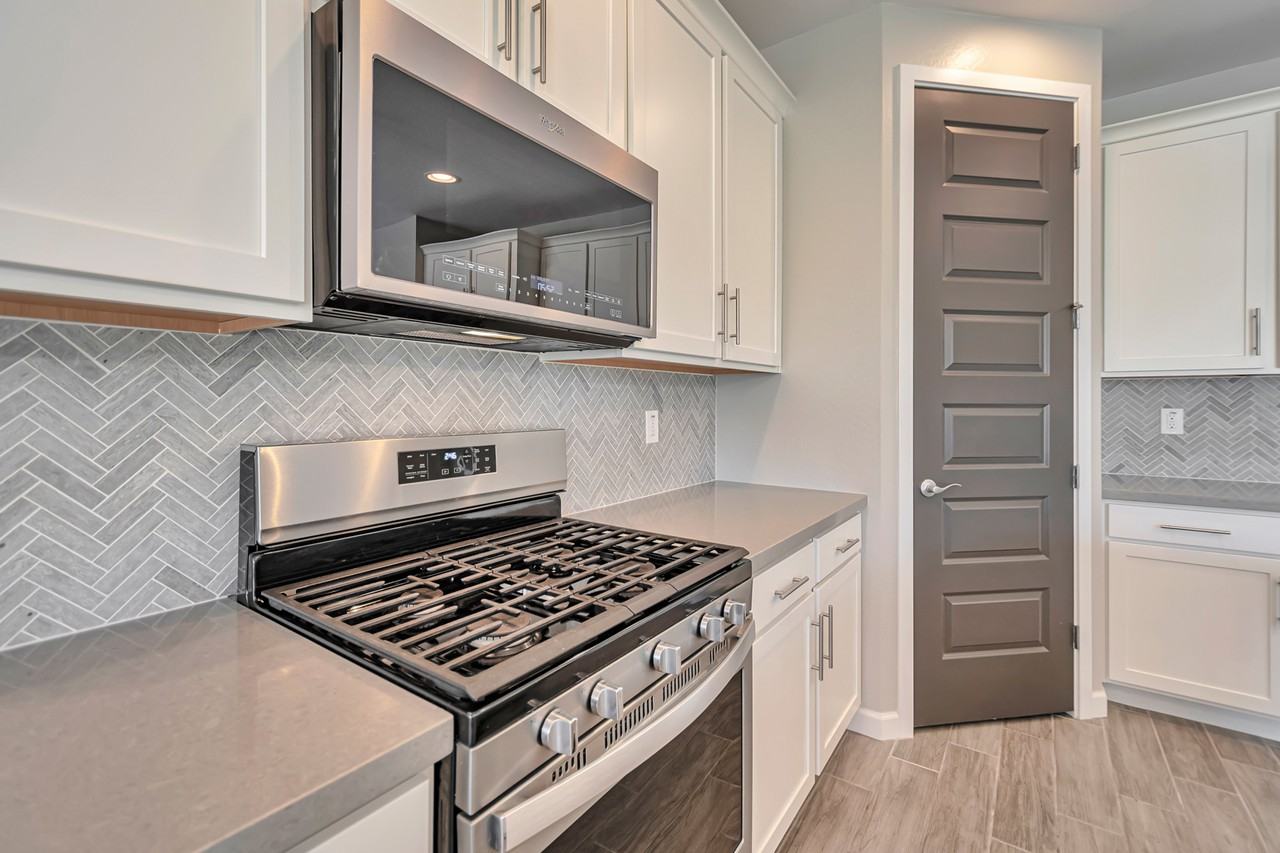 22770 E Rosa Rd - Photo 5 of 25