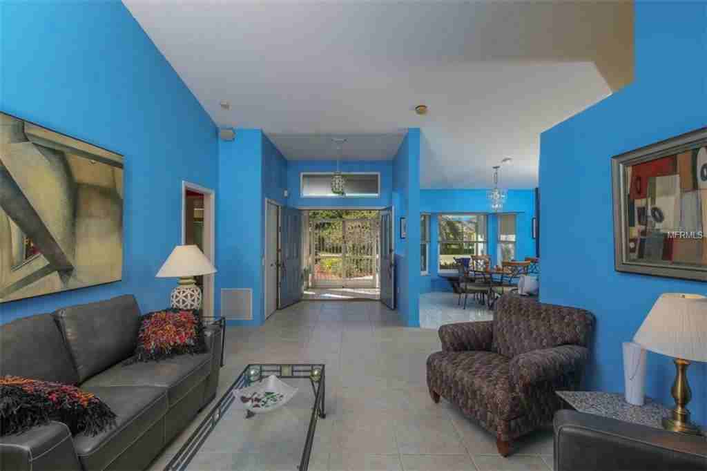 22 Mariner Lane - Photo 4 of 26