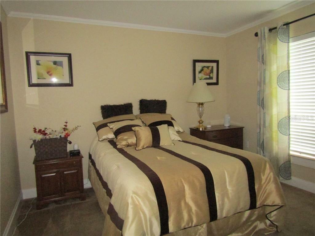 1211 Saxony Circle - Photo 7 of 13