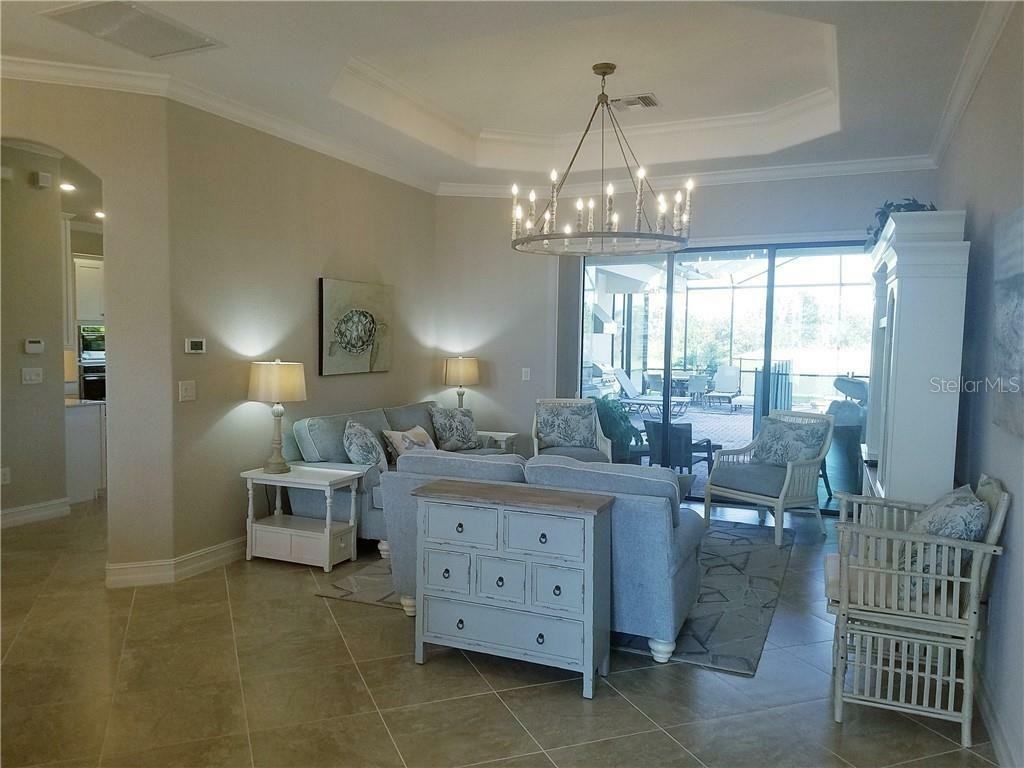 10908 Bullrush Dr - Photo 6 of 42