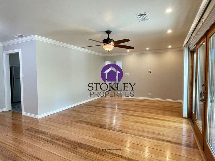 1767 Landana Dr - Photo 3 of 10