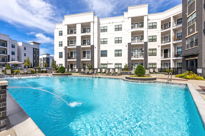 Apartments Near MedQuest College The Ivy Apartment Homes for MedQuest College Students in Louisville, KY