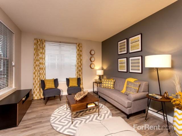 Westend - Photo 2 of 10