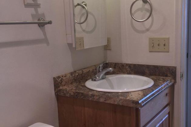 2711 North Fair Oaks Avenue - Photo 3 of 5