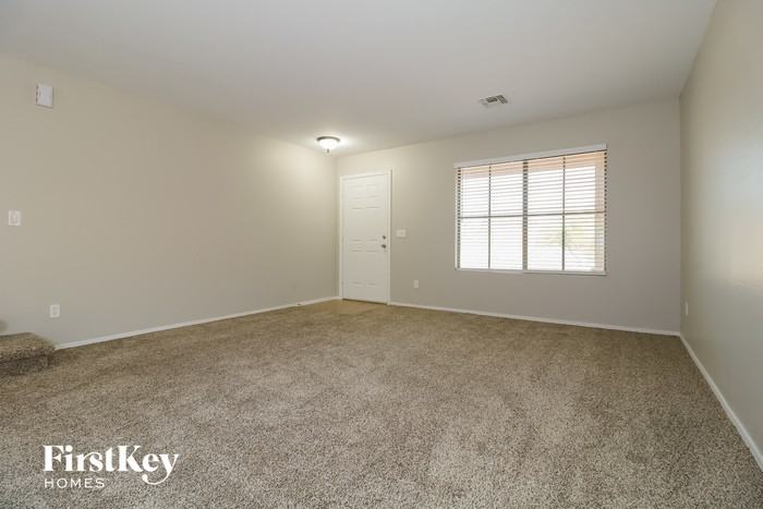 25207 W Fremont Dr - Photo 3 of 15