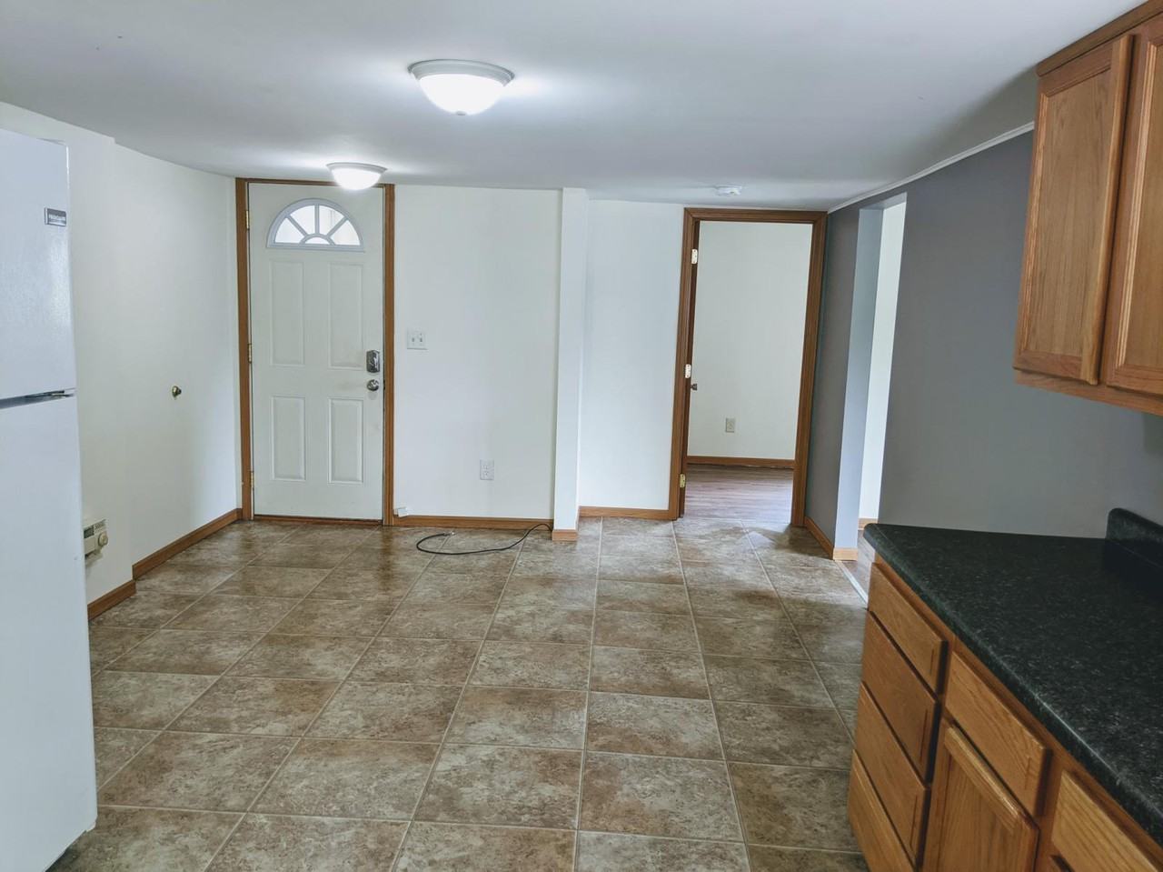 905 Pryor Avenue North - Photo 3 of 13