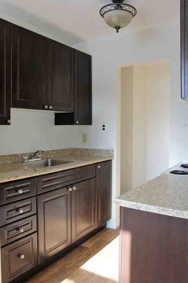 262 - 262 Glencarry Ave #304 - Photo 2 of 5