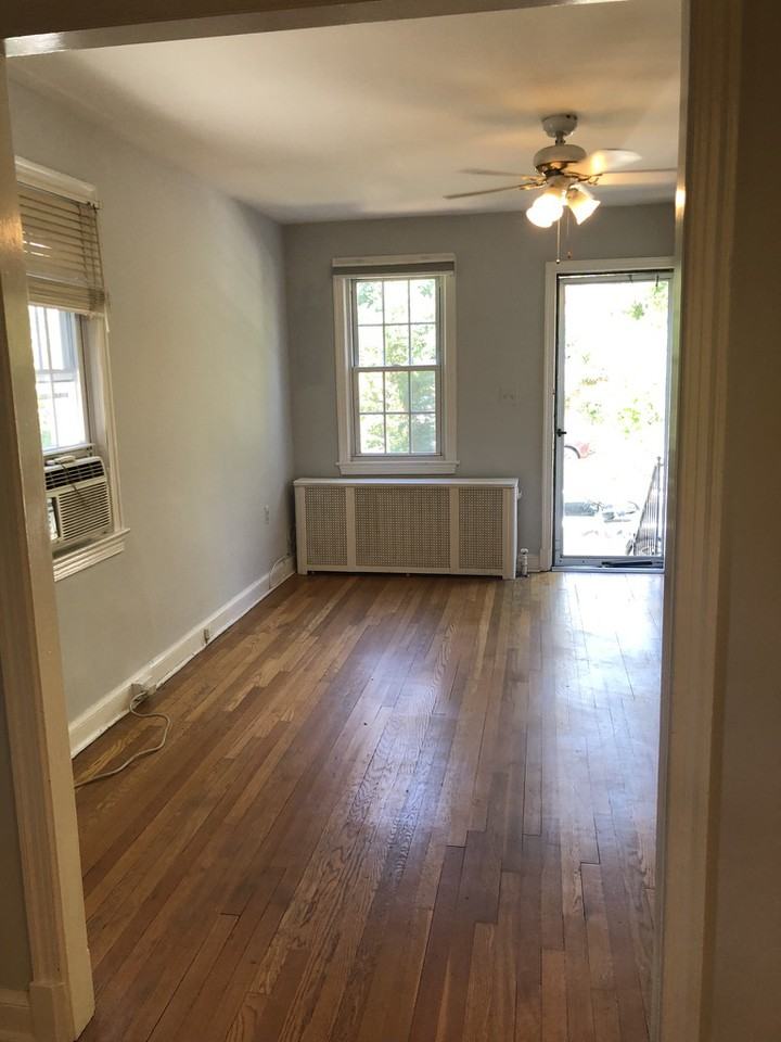 2036 Tunlaw Road Northwest - Photo 2 of 10