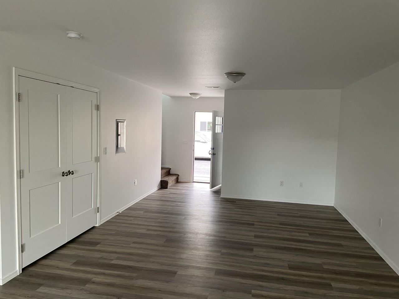 2821 W Marina Dr #5 - Photo 6 of 30