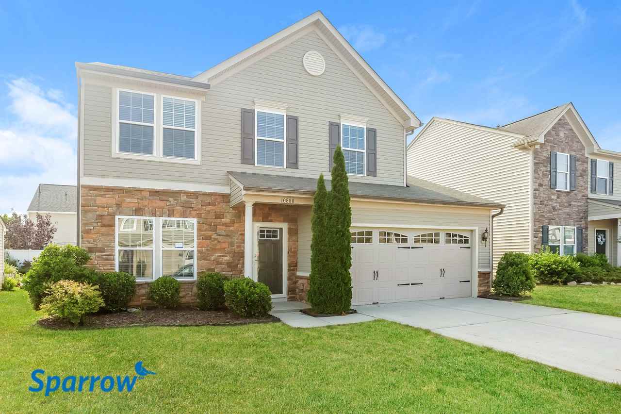 10880 Tailwater St - Photo 3 of 12