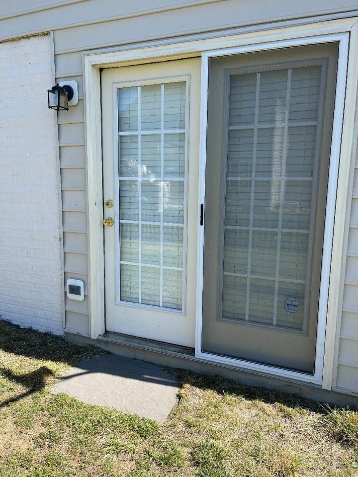 5818 Deep Creek Dr - Photo 2 of 9