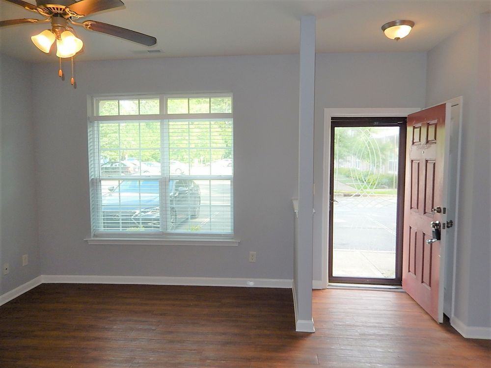 606 Centennial View Ln - Photo 2 of 30